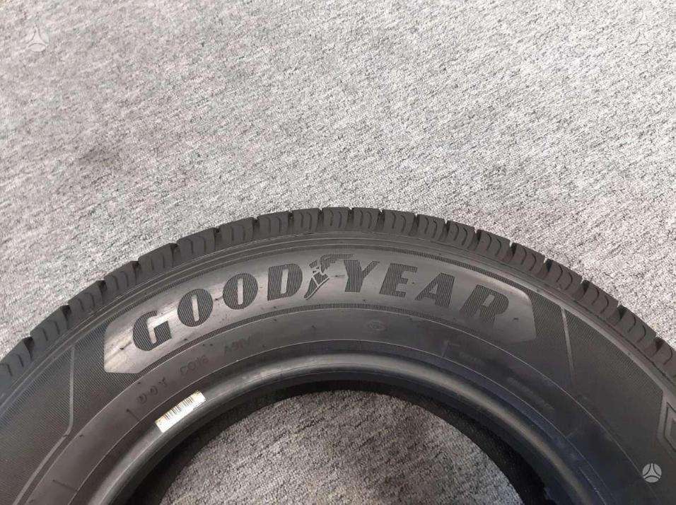 Goodyear 2023m 8mm 98% EfficientGrip C*, летние 215/65 R15