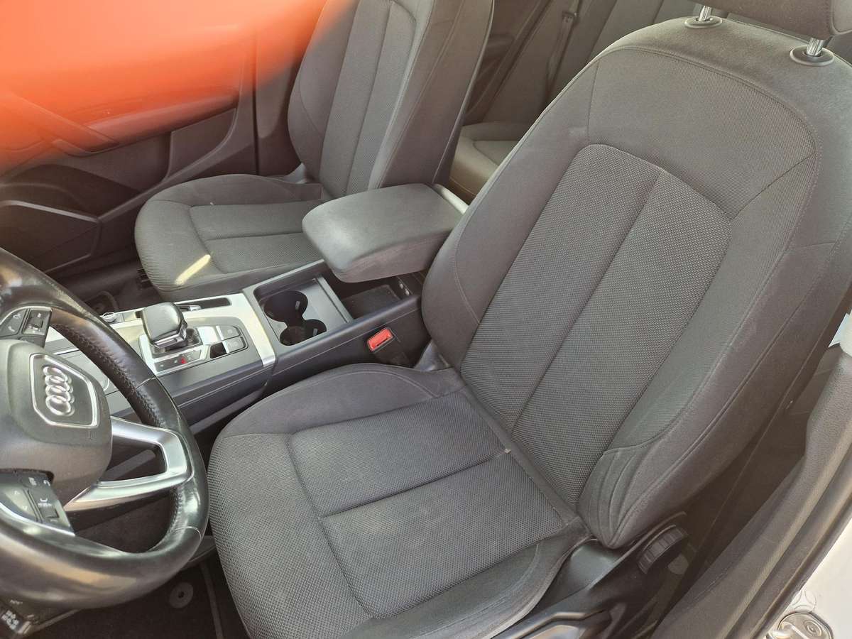 Audi Q5, 2.0 l., Внедорожник / Кроссовер
