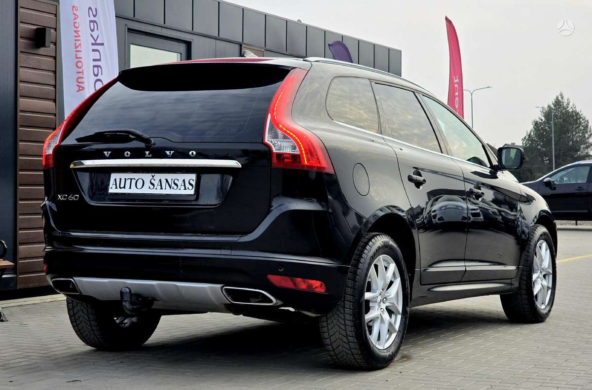 Volvo XC60, 2.0 l., off-road / crossover