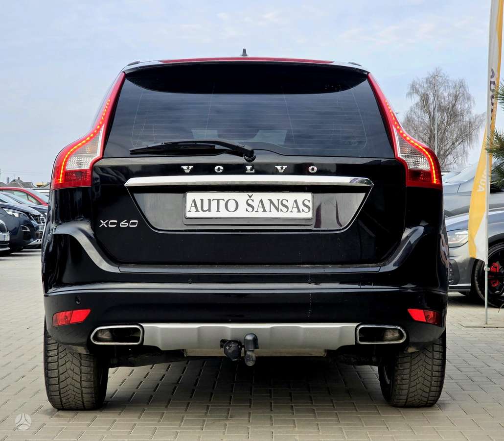 Volvo XC60, 2.0 l., off-road / crossover