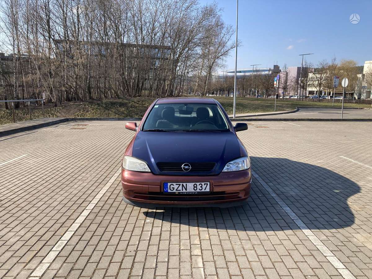 Opel Astra, 1.4 l., hatchback
