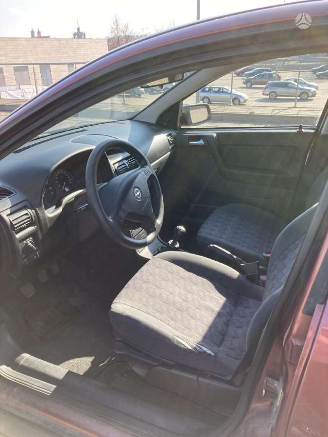 Opel Astra, 1.4 l., hatchback