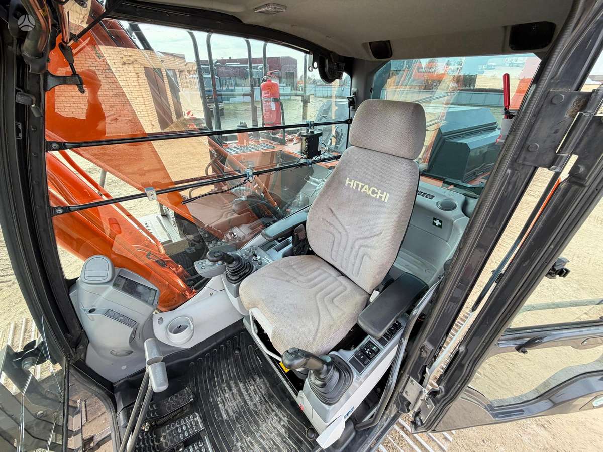 Hitachi ZX 160 LC-6, экскаваторы
