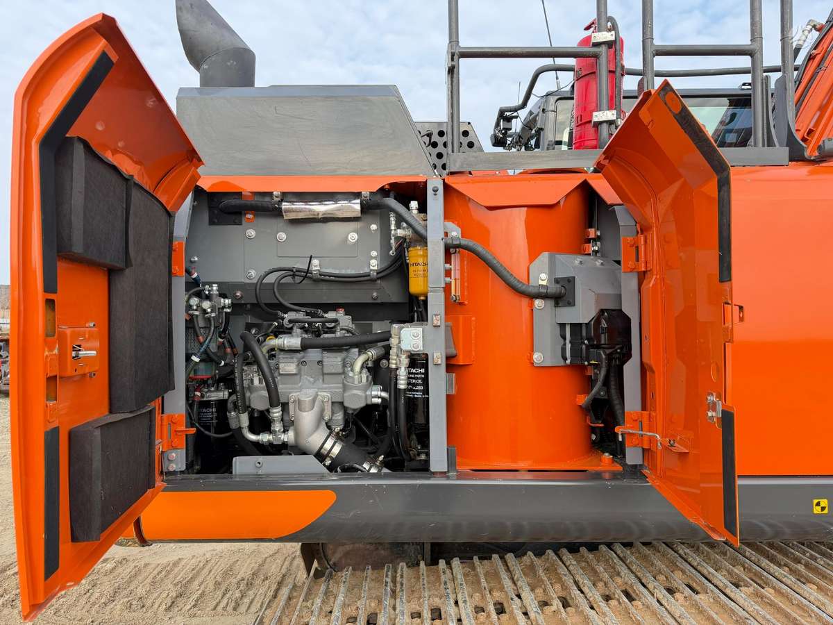 Hitachi ZX 160 LC-6, экскаваторы