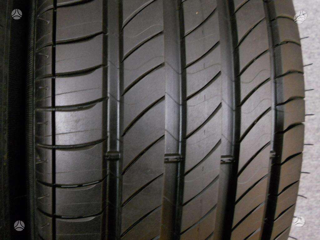 Michelin 2023m 95% Agilis.3 su C*, summer 225/65 R16