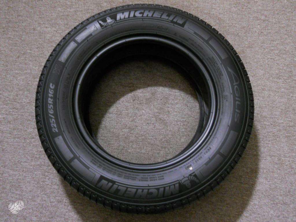 Michelin 2023m 95% Agilis.3 su C*, summer 225/65 R16