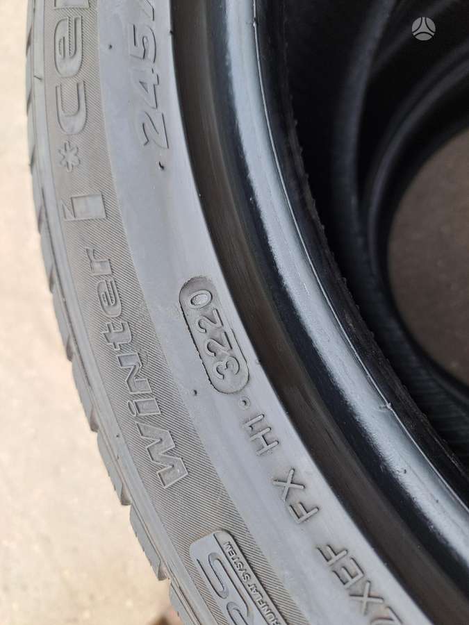 Hankook Continental, всесезонные 245/45 R18
