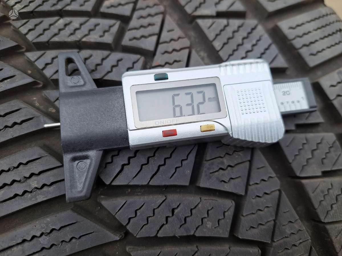 Hankook Continental, всесезонные 245/45 R18