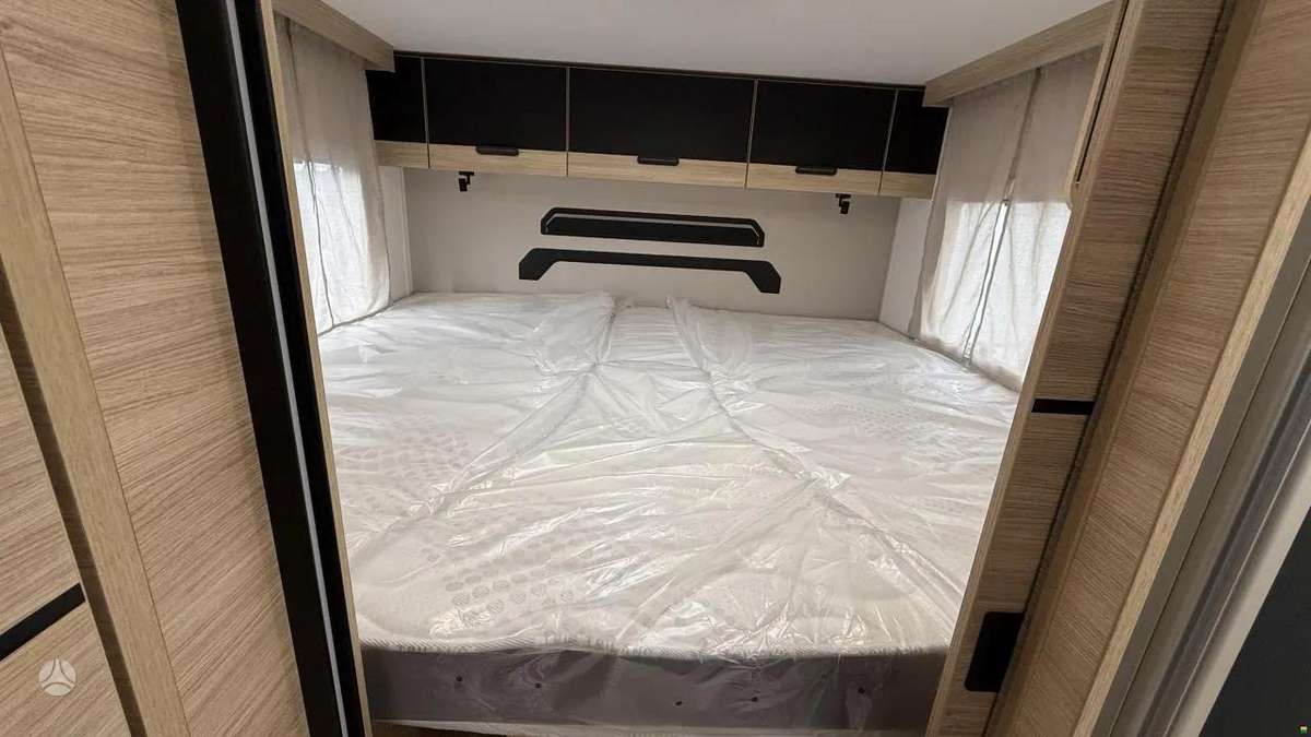 Challenger 317 Graphite Edition A/T, campers