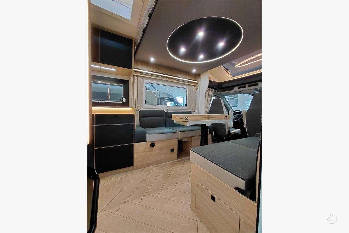 Challenger 380 Graphite Edition A/T, campers