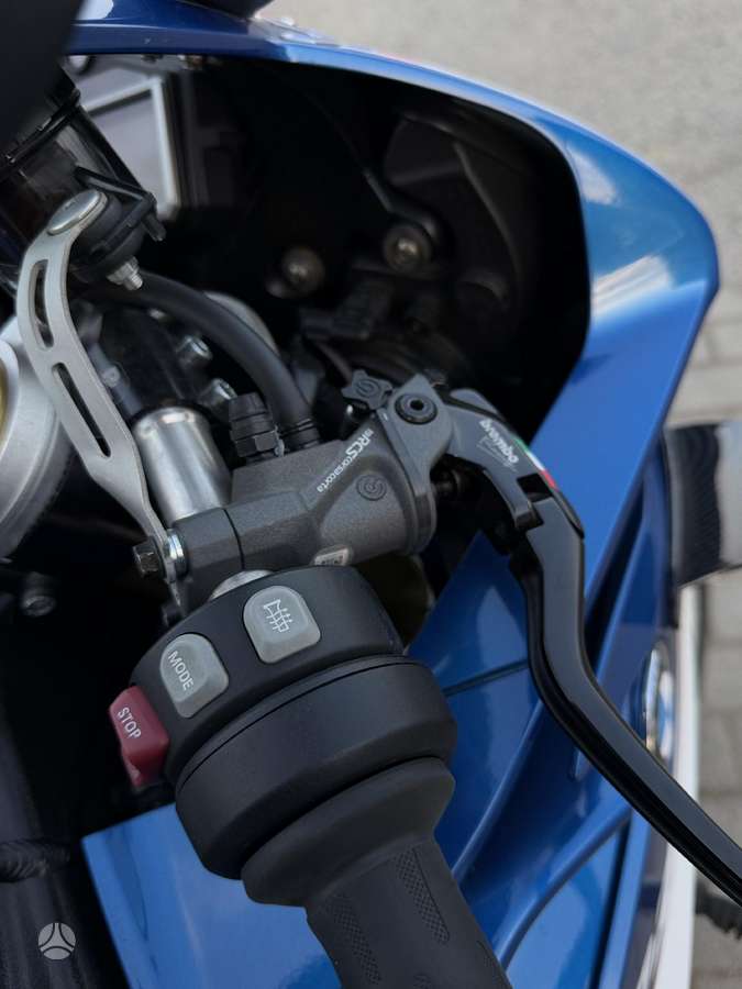 BMW S 1000 RR 1000cc, superbikes