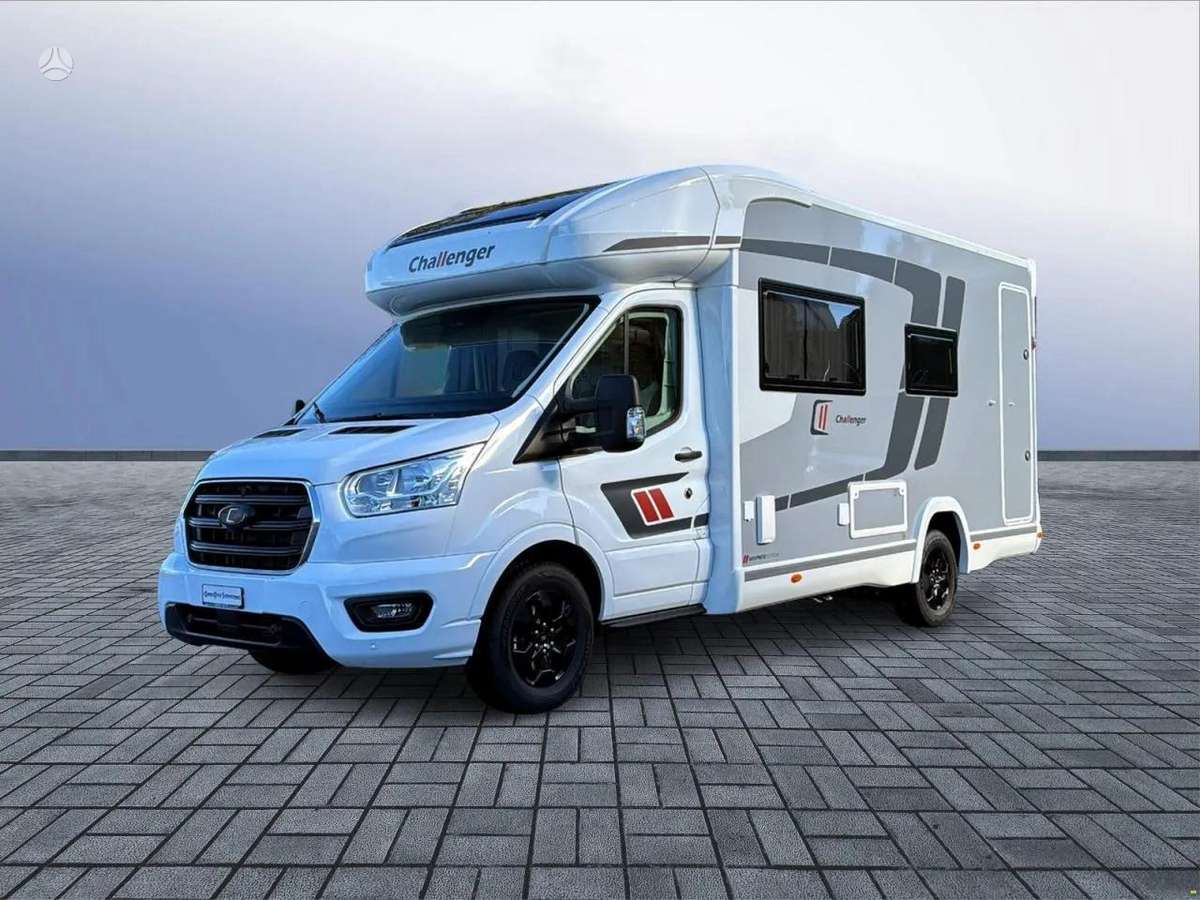 Challenger 260 Graphite Edition A/T, campers