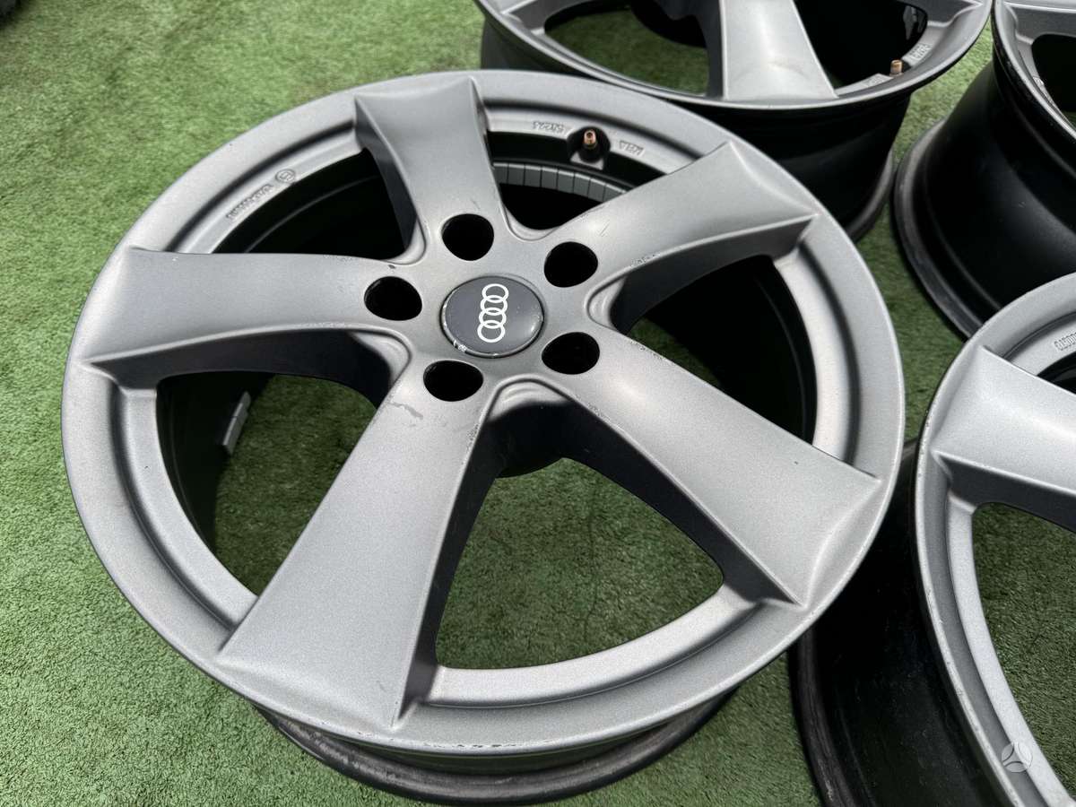Audi VOKISKI - 7J, ET40, легкосплавные , R17