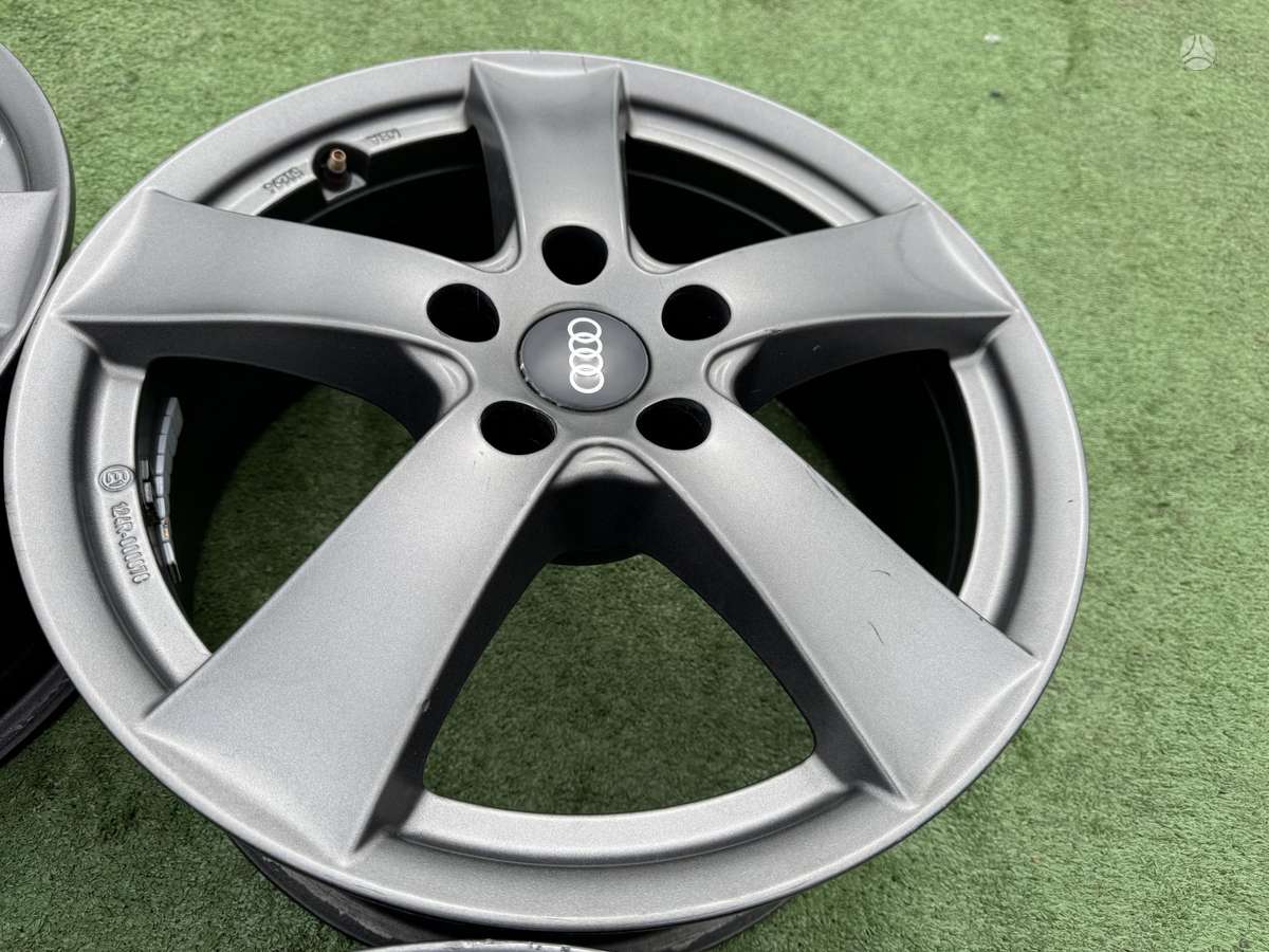 Audi VOKISKI - 7J, ET40, легкосплавные , R17