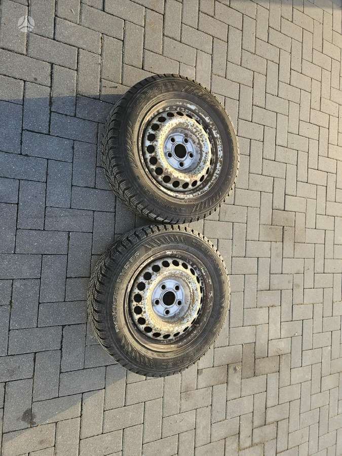 Continental, žieminės 205/65 R16