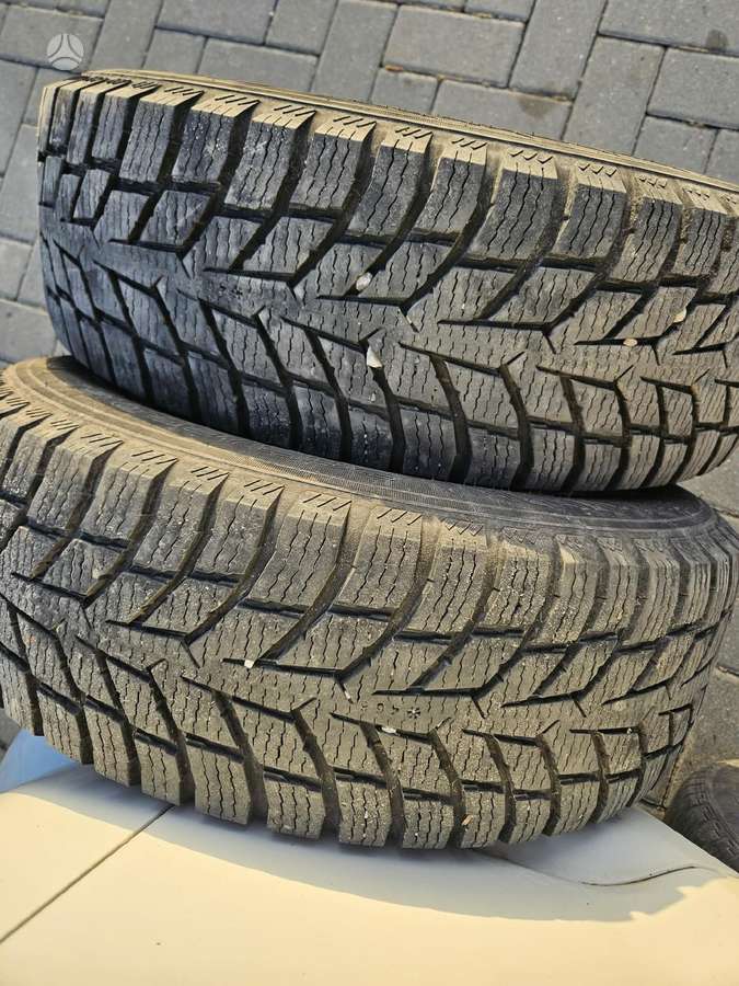 Continental, žieminės 205/65 R16