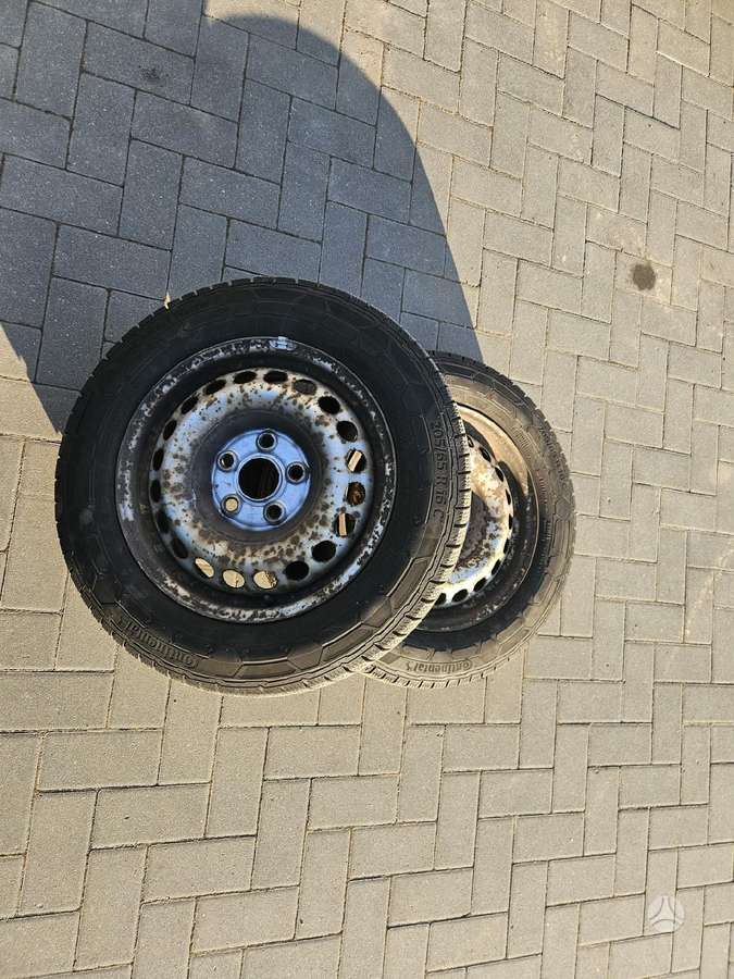 Continental, žieminės 205/65 R16