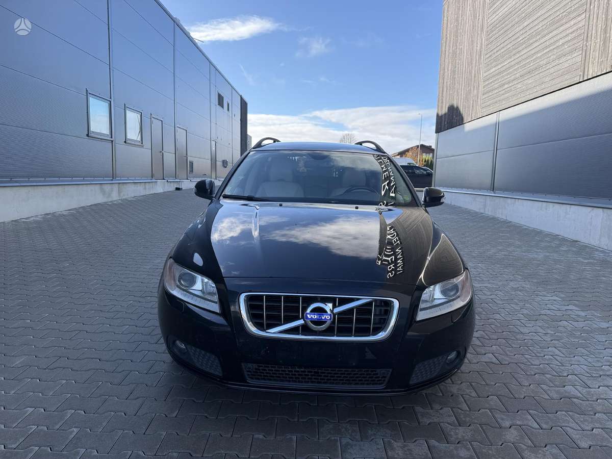 Volvo V70 - 2