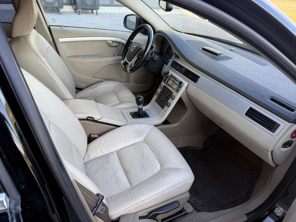Volvo V70 - 7
