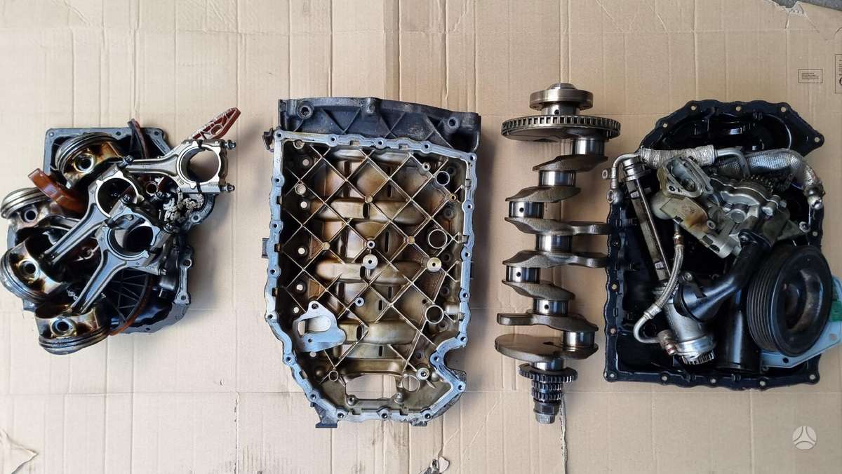 Audi A4, 06H145701L, crankshaft, pistons