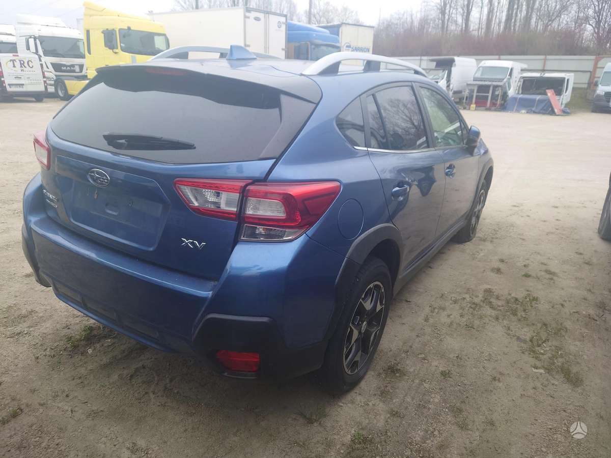 Subaru XV dalimis