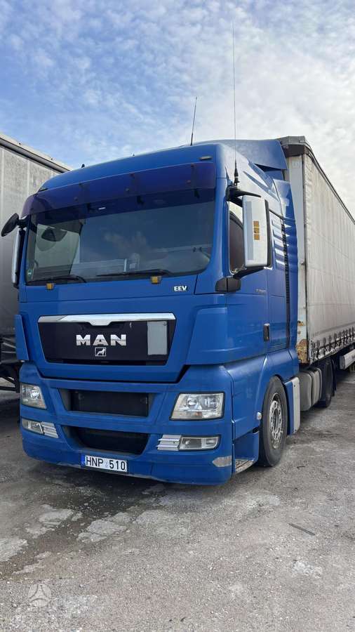MAN TGX 18.400 4X2 LLS-U, double sleeper