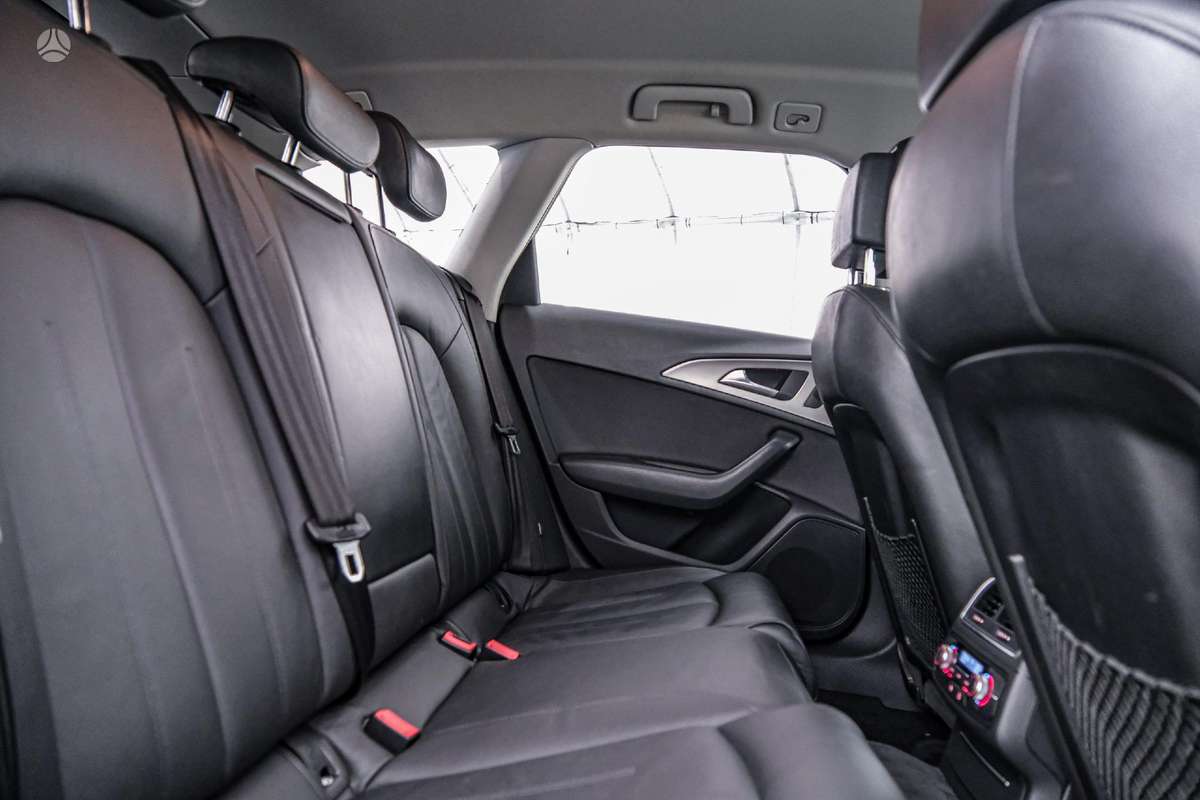 Audi A6, 3.0 l., wagon