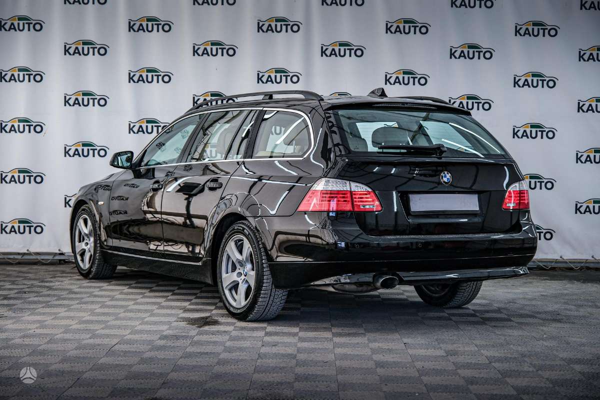 BMW 520, 2.0 l., wagon