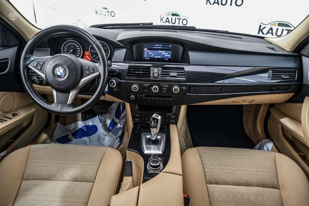 BMW 520, 2.0 l., wagon