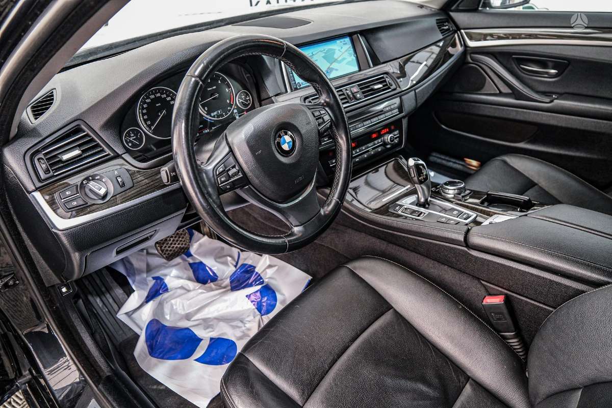 BMW 530, 3.0 l., wagon