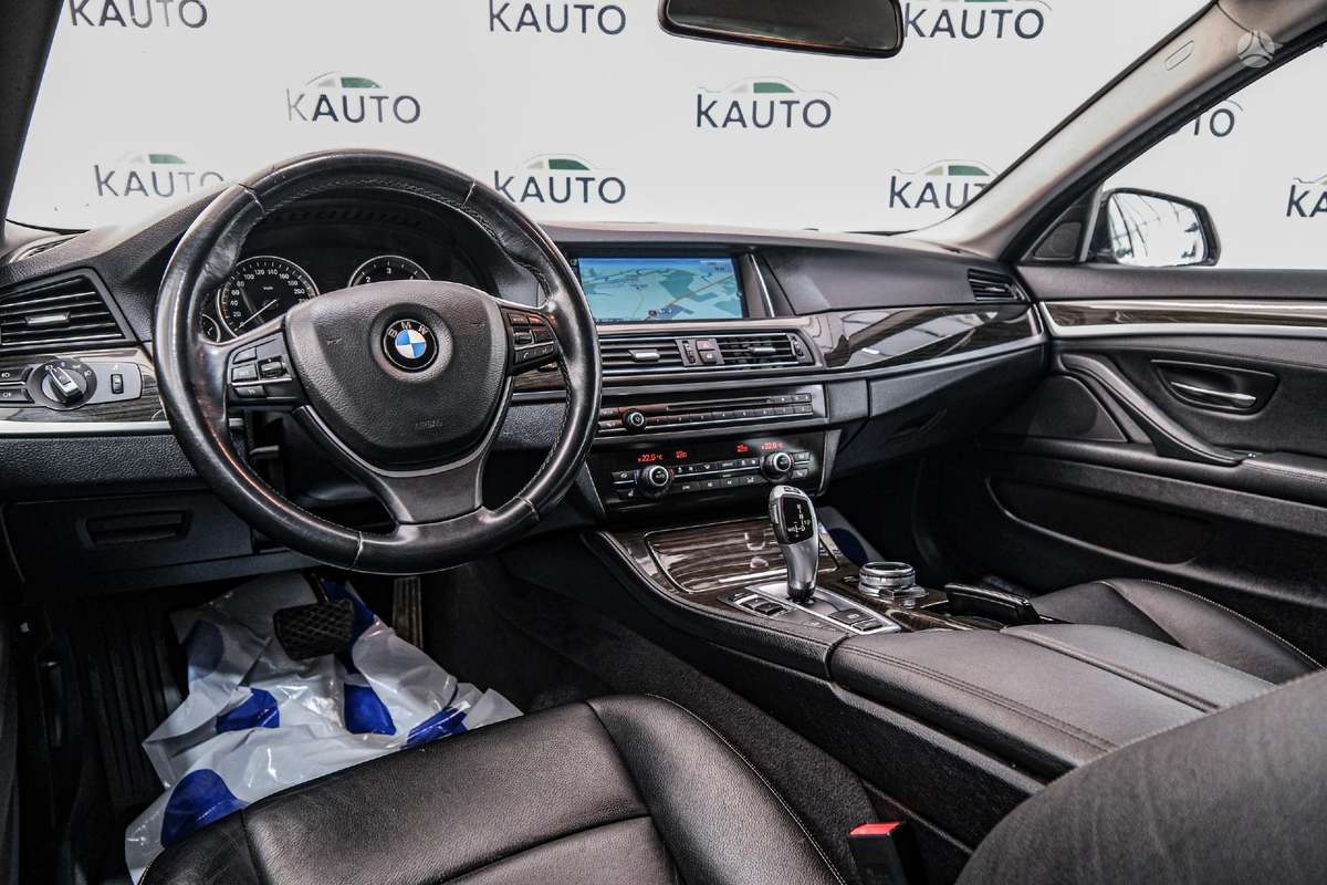 BMW 530, 3.0 l., wagon