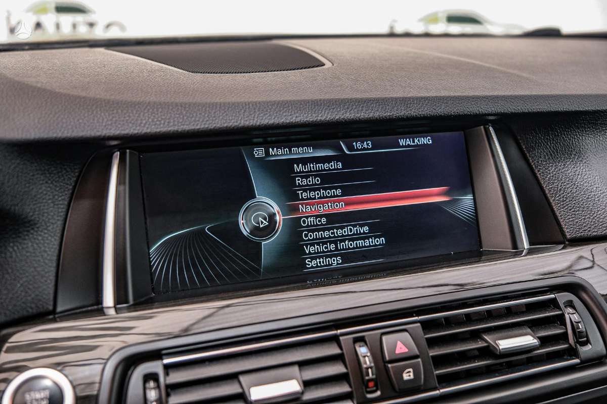 BMW 530, 3.0 l., wagon
