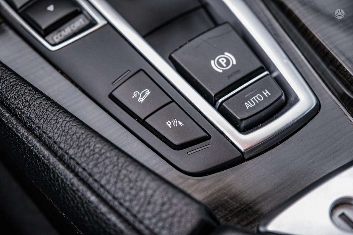 BMW 530, 3.0 l., wagon