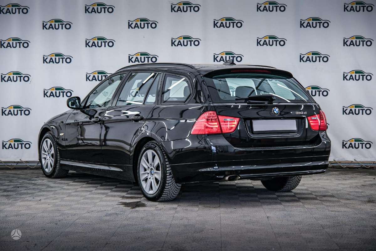 BMW 318, 2.0 l., Универсал