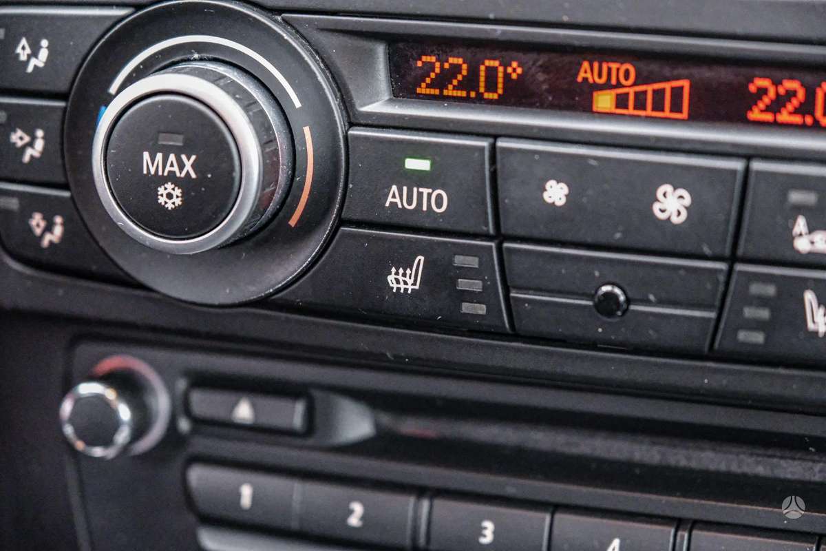 BMW 318, 2.0 l., wagon