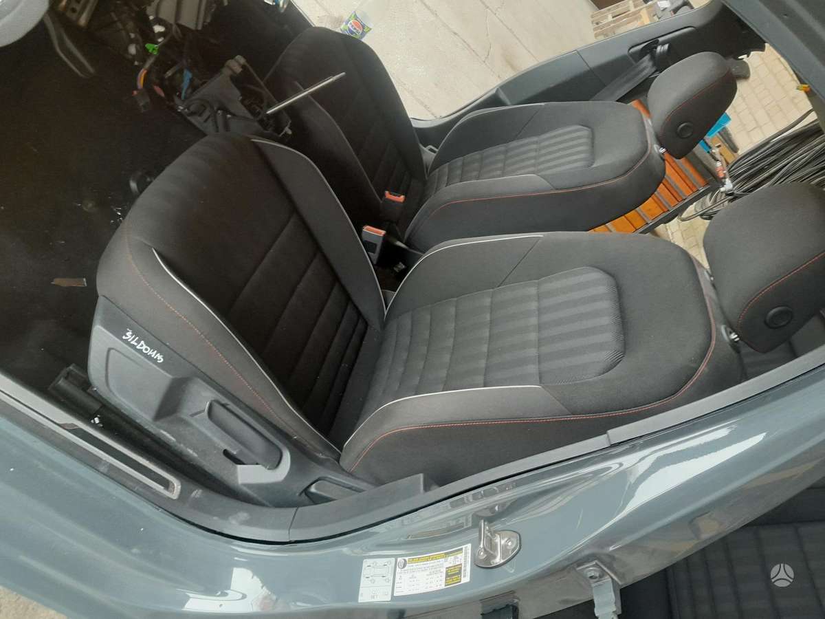 Volkswagen Jetta по частям