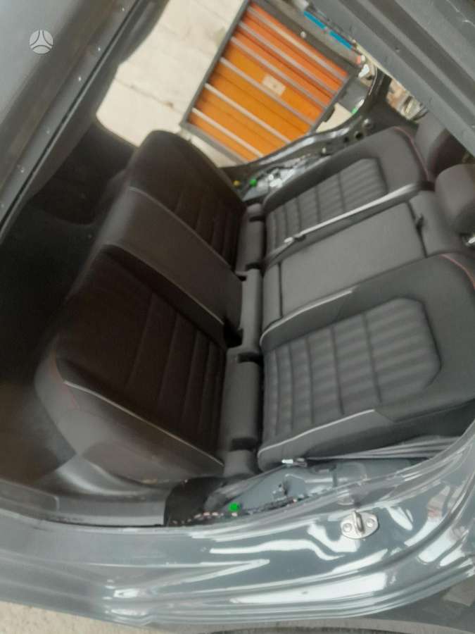 Volkswagen Jetta по частям