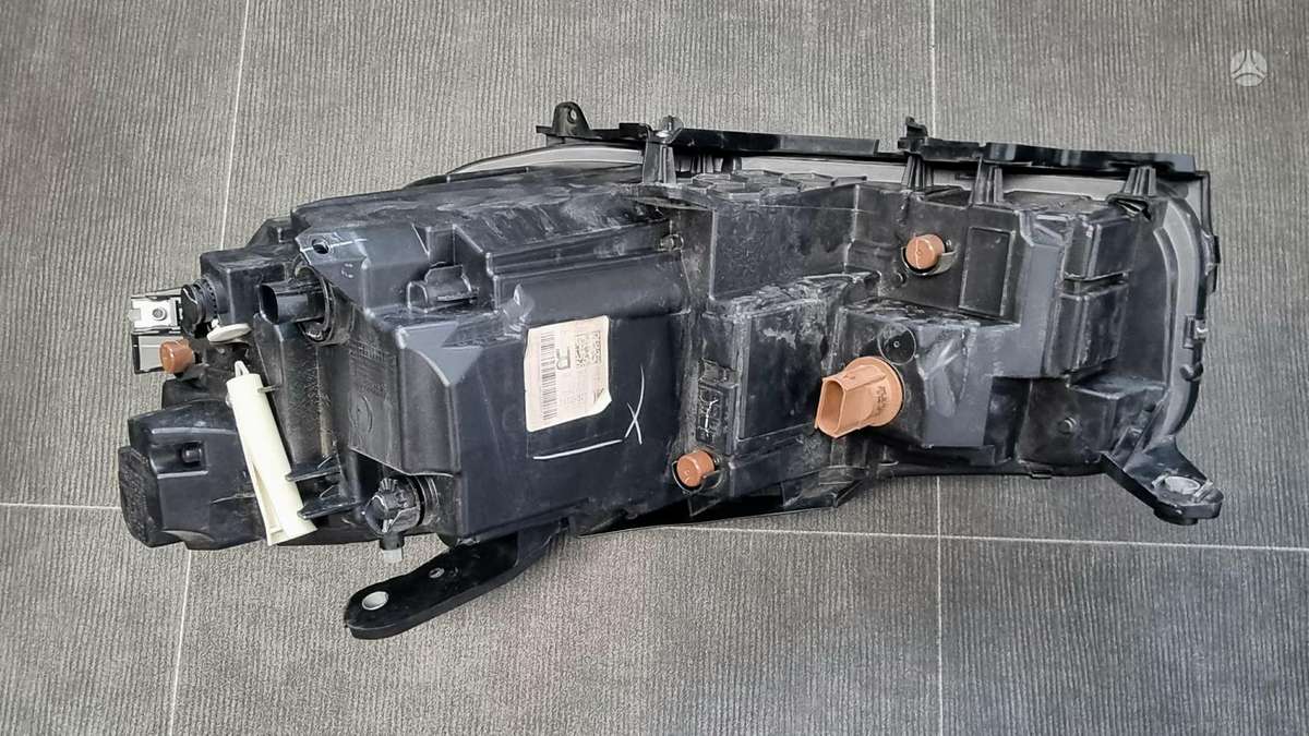 Chrysler Pacifica bumpers, lights