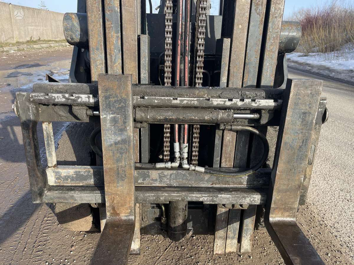 Nissan FD02A200, forklifts