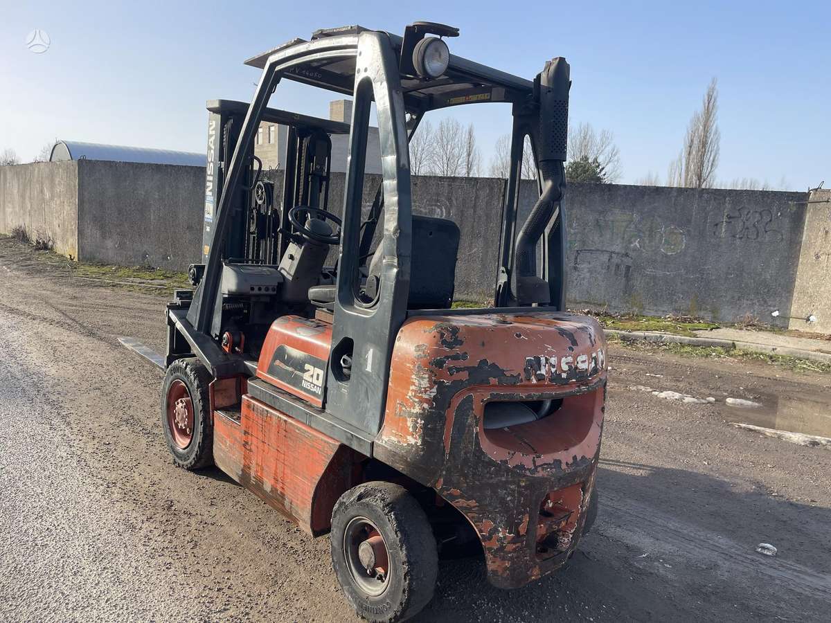 Nissan FD02A200, forklifts