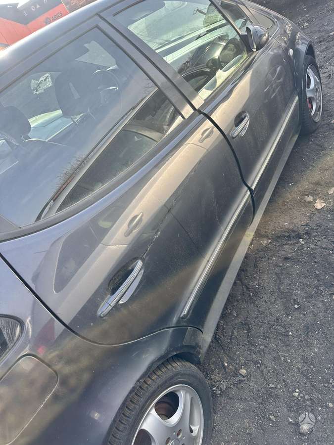 Mercedes-Benz A190