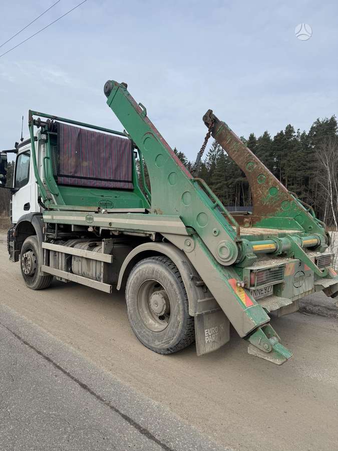 Mercedes-Benz Arocs, container trucks