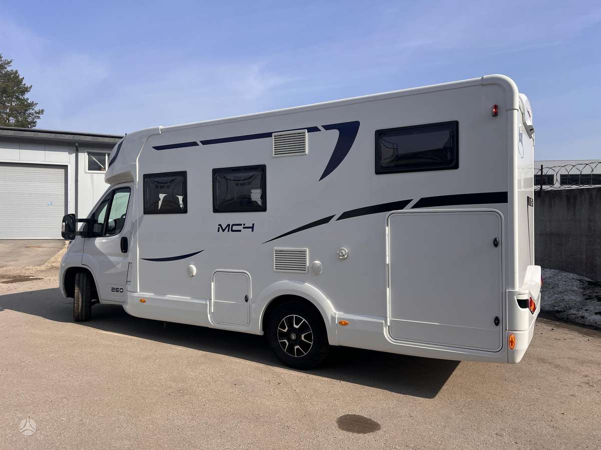 McLouis MC4 260, campers