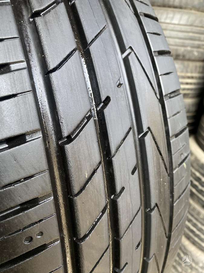 Hankook, summer 235/60 R18