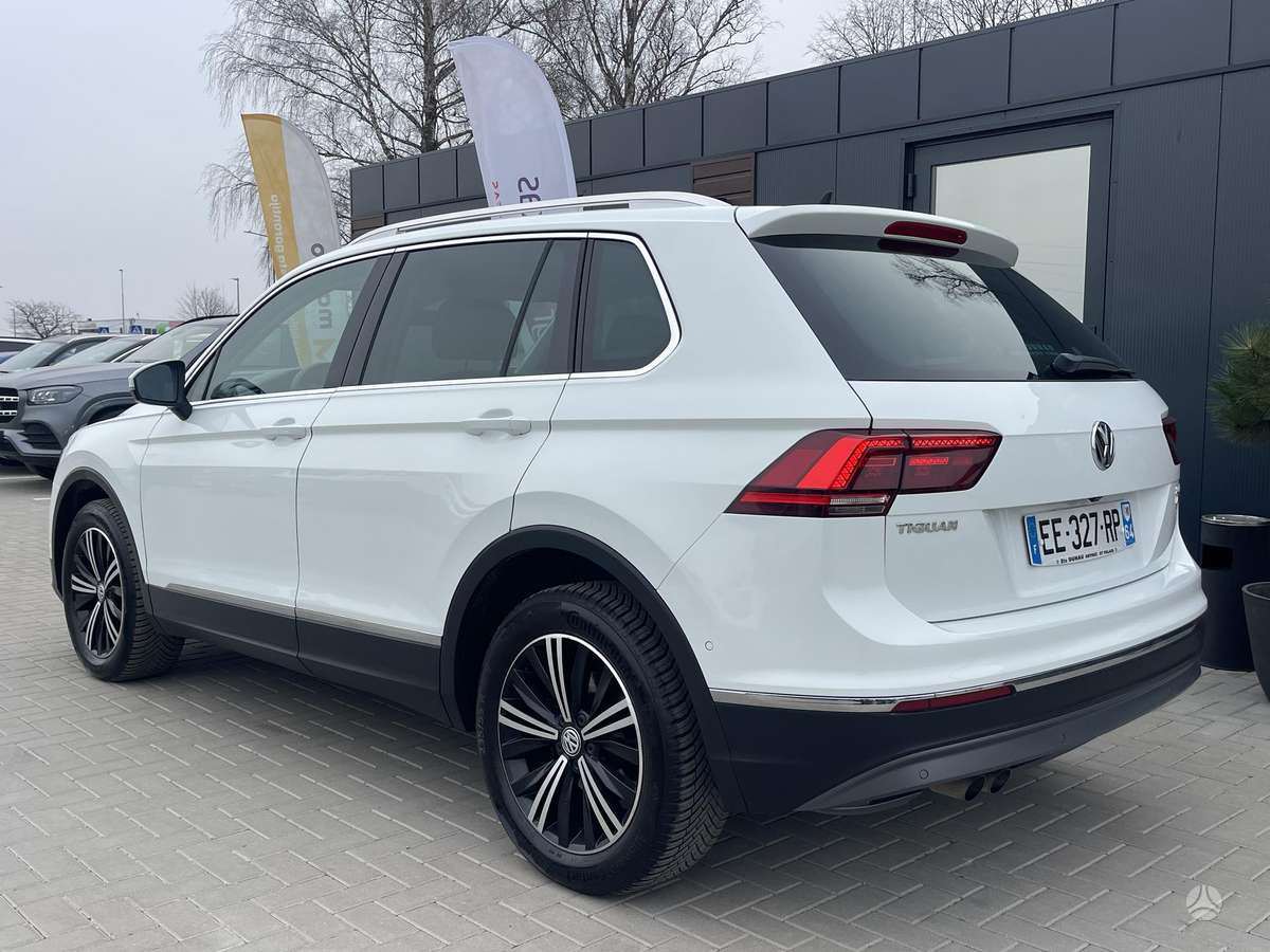 Volkswagen Tiguan - 6