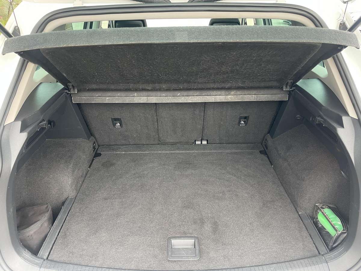 Volkswagen Tiguan - 9