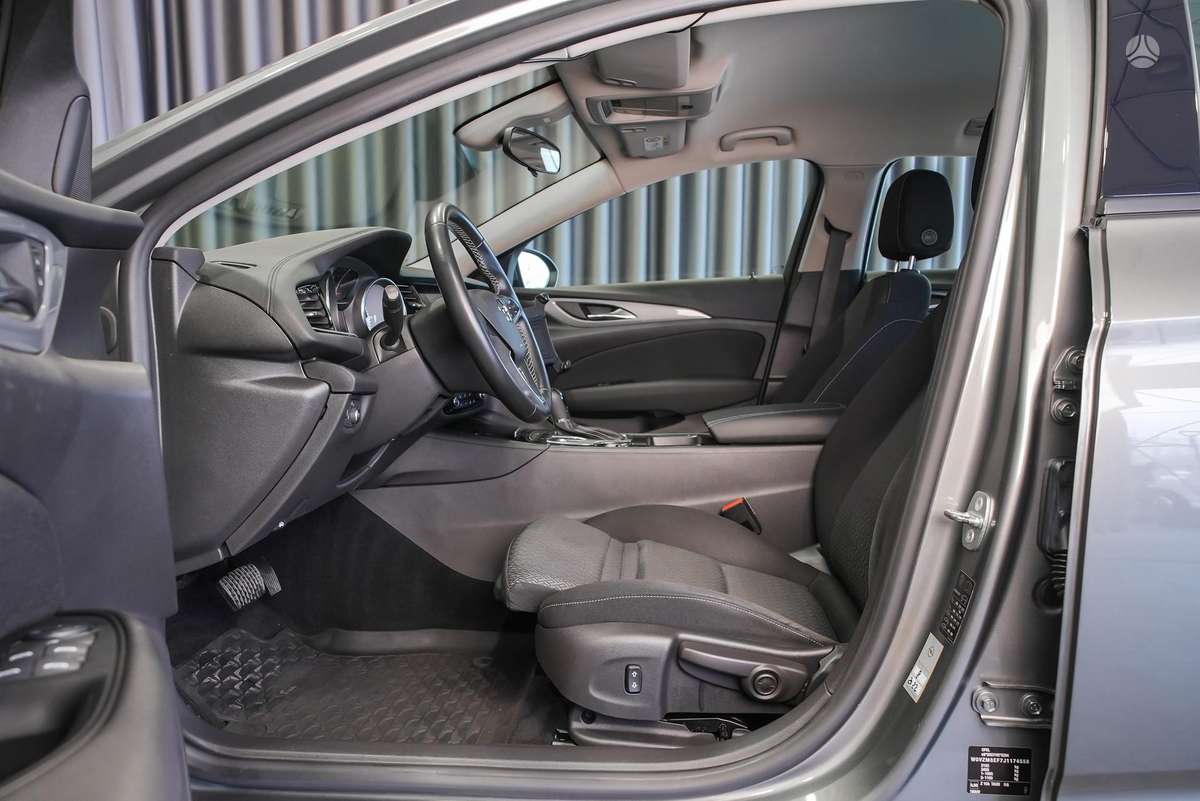 Opel Insignia, 1.6 l., Универсал