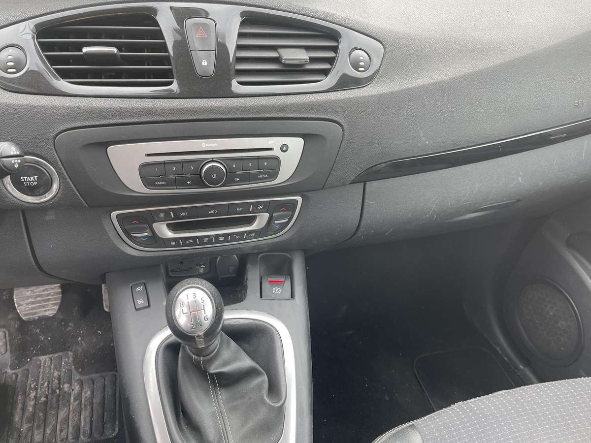 Renault Scenic, 1.2 l., Минивэн