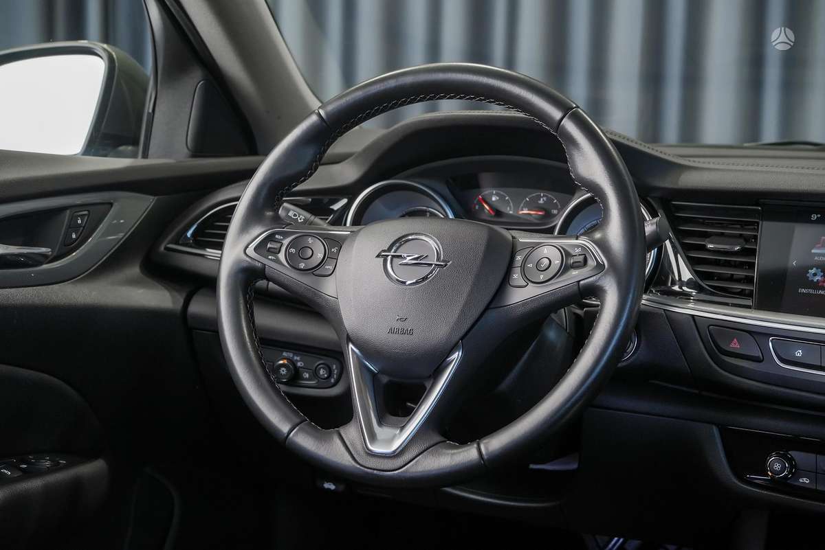 Opel Insignia, 1.6 l., Универсал