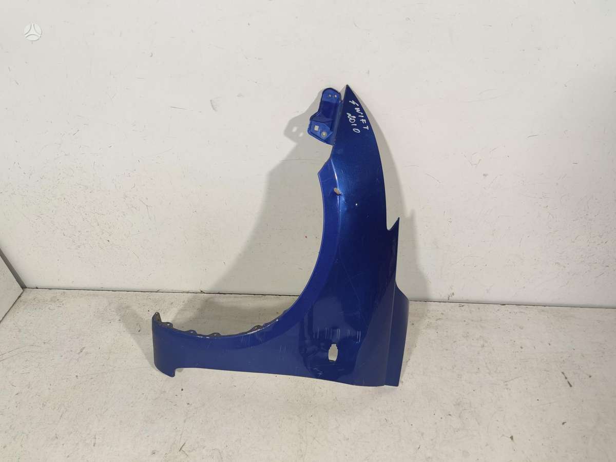 Suzuki Swift fenders, lights